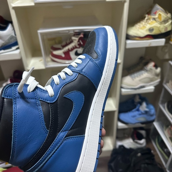 Air Jordan 1 Retro High Dark Marina (Customized) - Picture 8 of 9